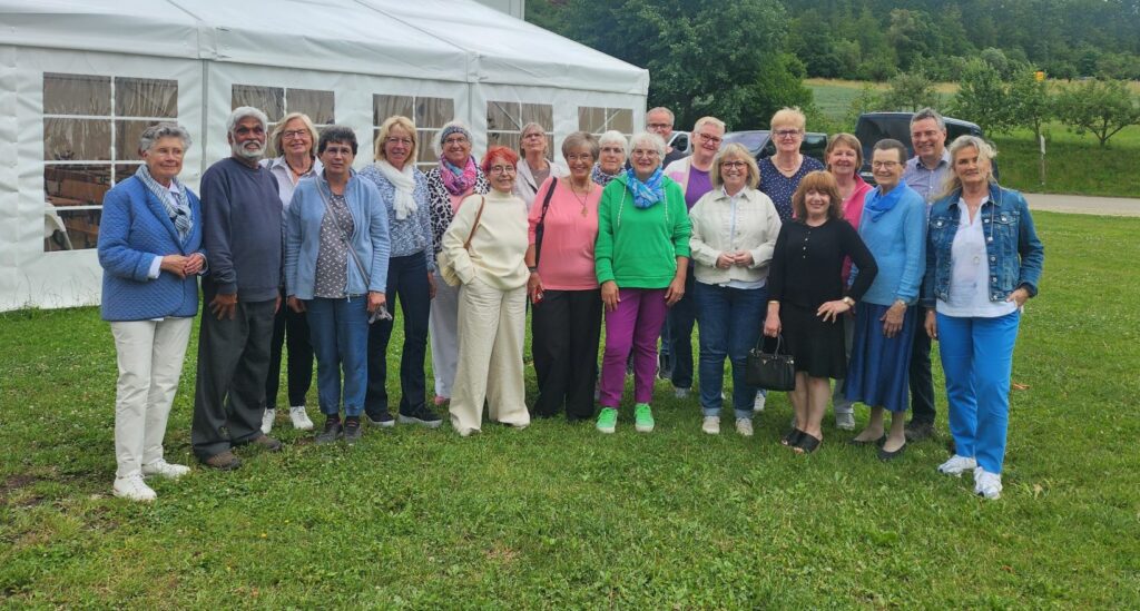 Gruppenbild Grüne Damen und Herren